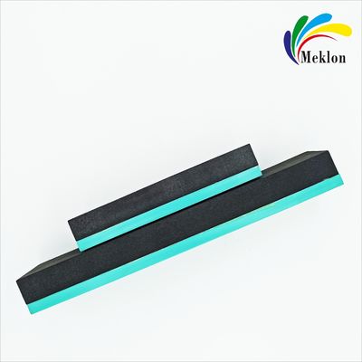 نمايشگاهي که با تجهيزات تخصصي ما به اندازه کافي مناسب است