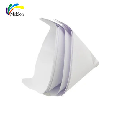 به طور موثر پاک کردن پوشش با کاغذ فانل برای لوازم تعمیر خودرو